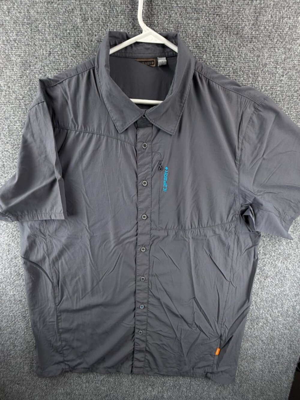 Icepeak Men XL Button Up Shirt Gray Chest Pocket Logo Short Sleeve Stretch Adult